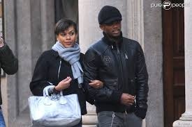 Image de Célébrités. Samuel Eto’o a fait des révélations au sujet de sa relation avec Georgette La Trou. Selon le footballeur, avec patience, Georgette est devenue la femme du footballeur le plus titré du continent africain. Même quand les choses n’allaient pas chez lui, elle lui a toujours prouvé son soutien et c’est à grâce à cela que tous les deux jouissent aujourd’hui d’un compte en banque de plus 100 millions d’Euros.