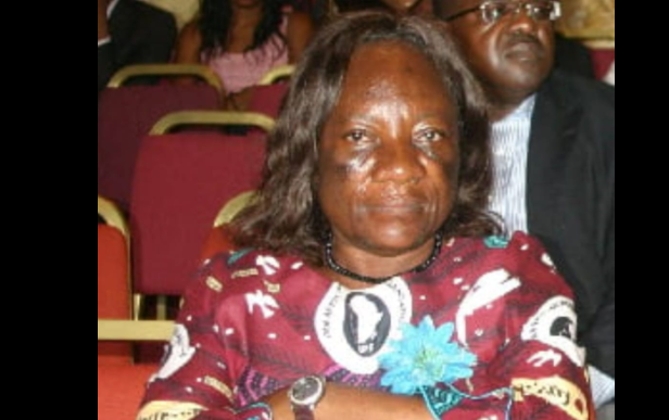 Image de Célébrités. Rose Zang Nguele, ancienne ministre des Affaires sociales et figure engagée du Rassemblement démocratique du peuple camerounais (RDPC), est décédée à l'âge de 76 ans à l'Hôpital général de Yaoundé. Elle a laissé derrière elle un héritage marqué par son dévouement à l'éducation en tant qu'enseignante et inspecteur national de pédagogie de langue française. En parallèle, sa carrière politique fut riche, ayant exercé des fonctions importantes au sein du RDPC et siégé à l'Assemblée nationale. Nos condoléances aux membres de sa famille. Que retenez-vous de cette figure qui s'en va ?